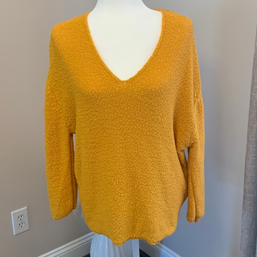 Urban outfitters women sweater